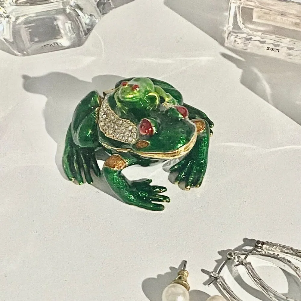 Green Frog Trinket Box